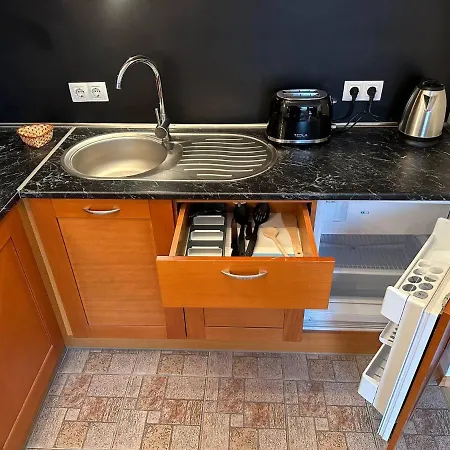 South Facing Bright Mountain View Penthouse - 2 Balconies, 300mbps Wifi, Washer Appartement *