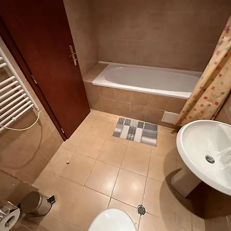 Appartement South Facing Bright Mountain View Penthouse - 2 Balconies, 300mbps Wifi, Washer *